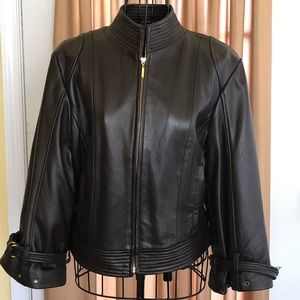 Three-quarter length jacket.